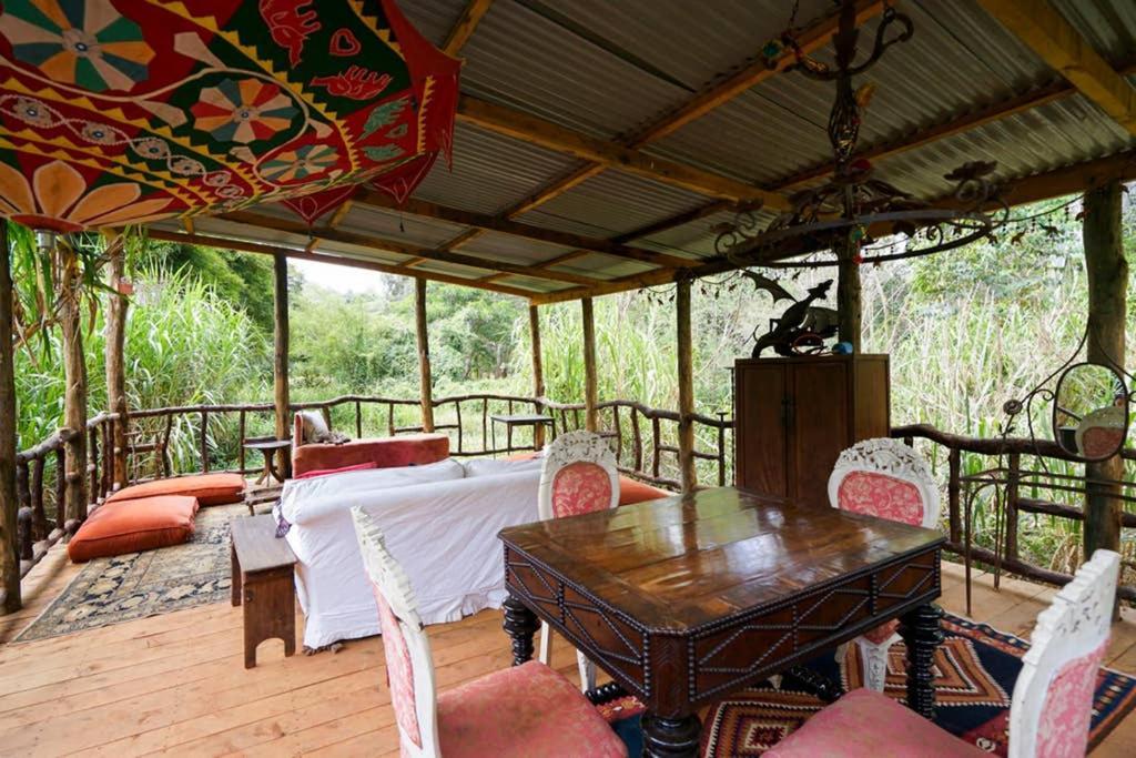 The Kenyan River Cottage Найроби Экстерьер фото